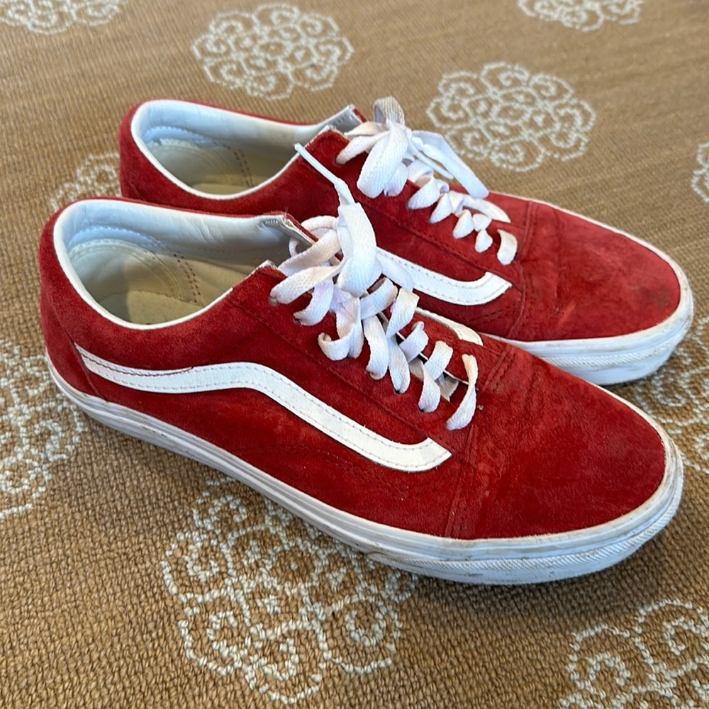 Vans Sneakers (red)